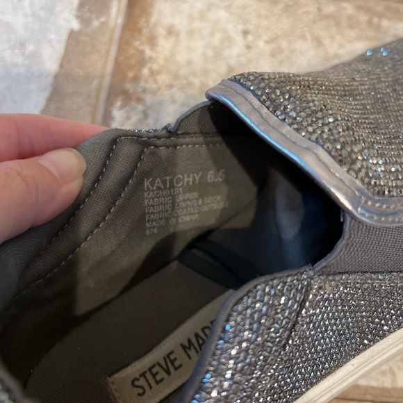 Steve Madden Rhinestone slip ons size 7. - Picture 2 of 5